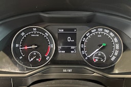 ruskea (beige) Skoda Superb 2018 kuva 14.