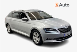 Harmaa Skoda Superb 2018 kuva 1.
