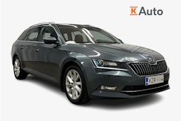 harmaa Skoda Superb 2018 kuva 1.
