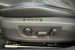 musta Skoda Superb 2018 kuva 20.