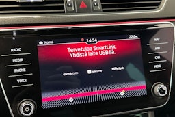 musta Skoda Superb 2018 kuva 28.