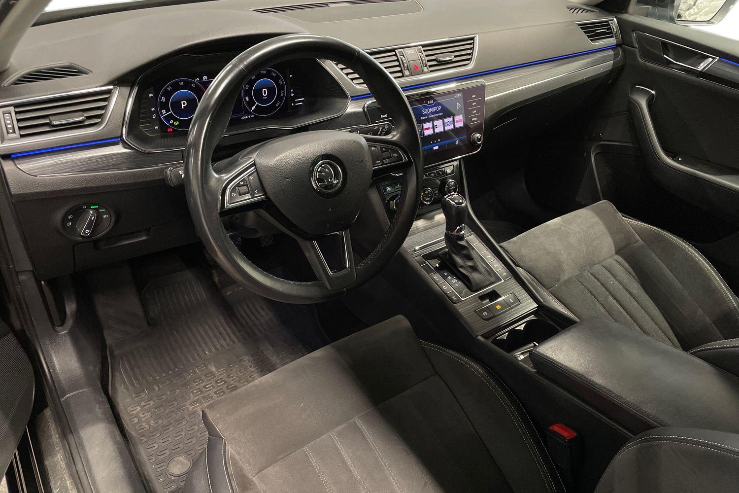 Skoda Superb 2020, kuva 6/25