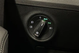 musta Skoda Superb 2020 kuva 19.