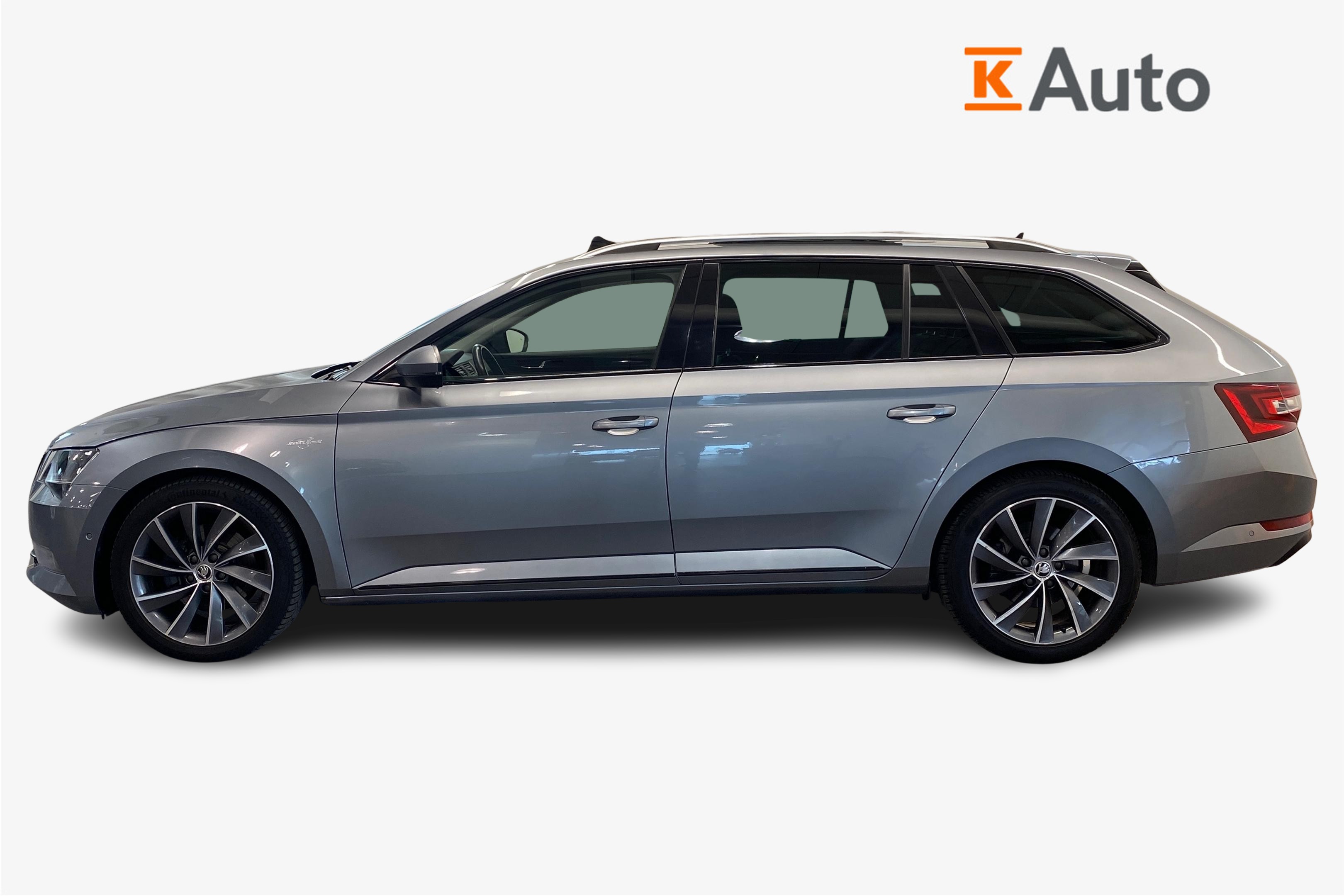 Skoda Superb 2019, kuva 7/36