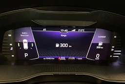 harmaa Skoda Superb 2019 kuva 29.