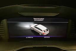 harmaa Skoda Superb 2019 kuva 36.