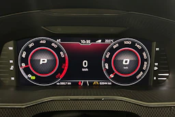 musta Skoda Superb 2019 kuva 13.