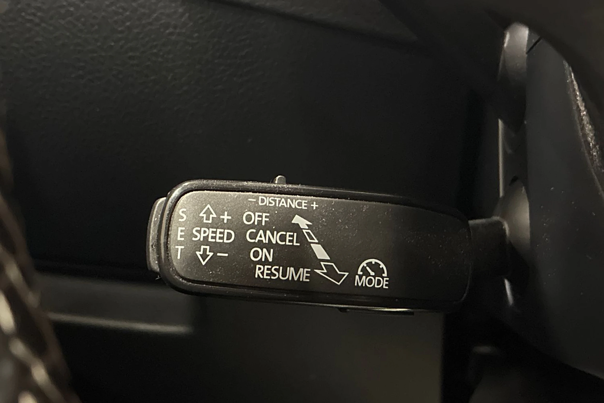 musta Skoda Superb 2019 kuva 16.