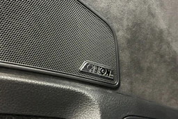 musta Skoda Superb 2019 kuva 26.