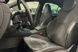 musta Skoda Superb 2019 kuva 28.