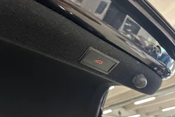 musta Skoda Superb 2019 kuva 32.