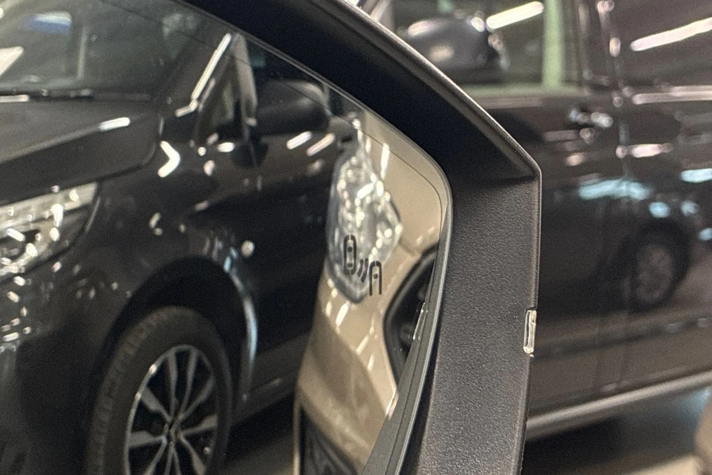 musta Skoda Superb 2019 kuva 35.