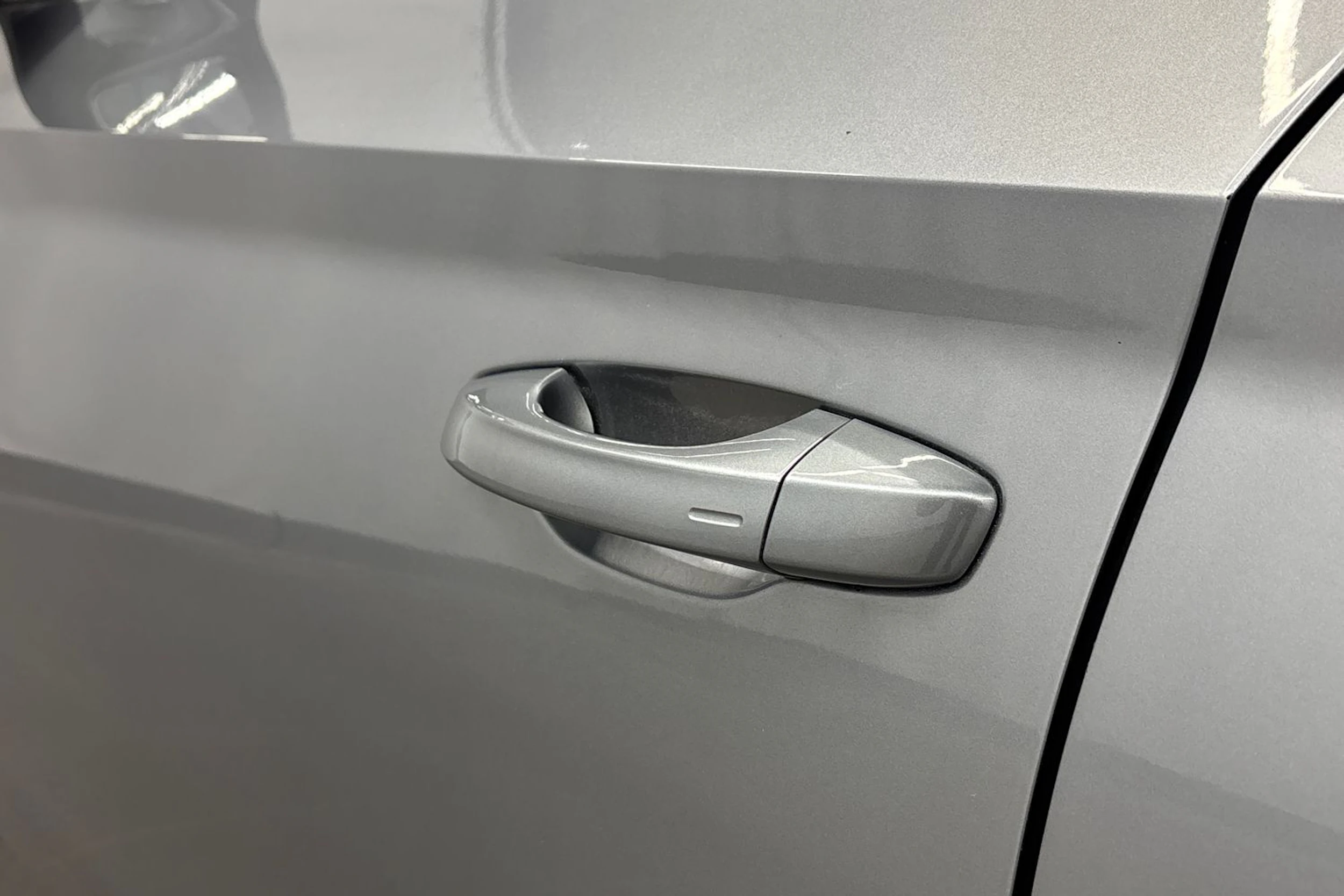 harmaa Skoda Superb 2019 kuva 20.