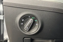 harmaa Skoda Superb 2019 kuva 22.