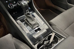 harmaa Skoda Superb 2019 kuva 31.