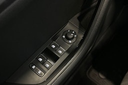 harmaa Skoda Superb 2019 kuva 21.