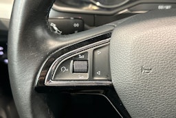 harmaa Skoda Superb 2019 kuva 23.
