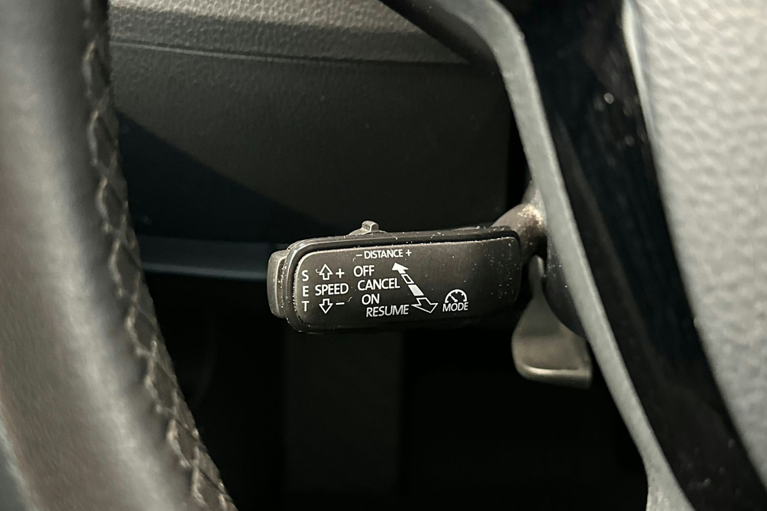 harmaa Skoda Superb 2019 kuva 25.