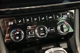 harmaa Skoda Superb 2019 kuva 34.