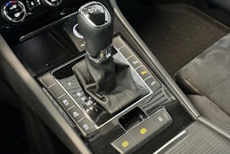 harmaa Skoda Superb 2019 kuva 36.