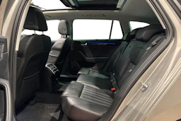 ruskea (beige) Skoda Superb 2019 kuva 11.