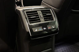 ruskea (beige) Skoda Superb 2019 kuva 19.