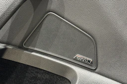 ruskea (beige) Skoda Superb 2019 kuva 22.