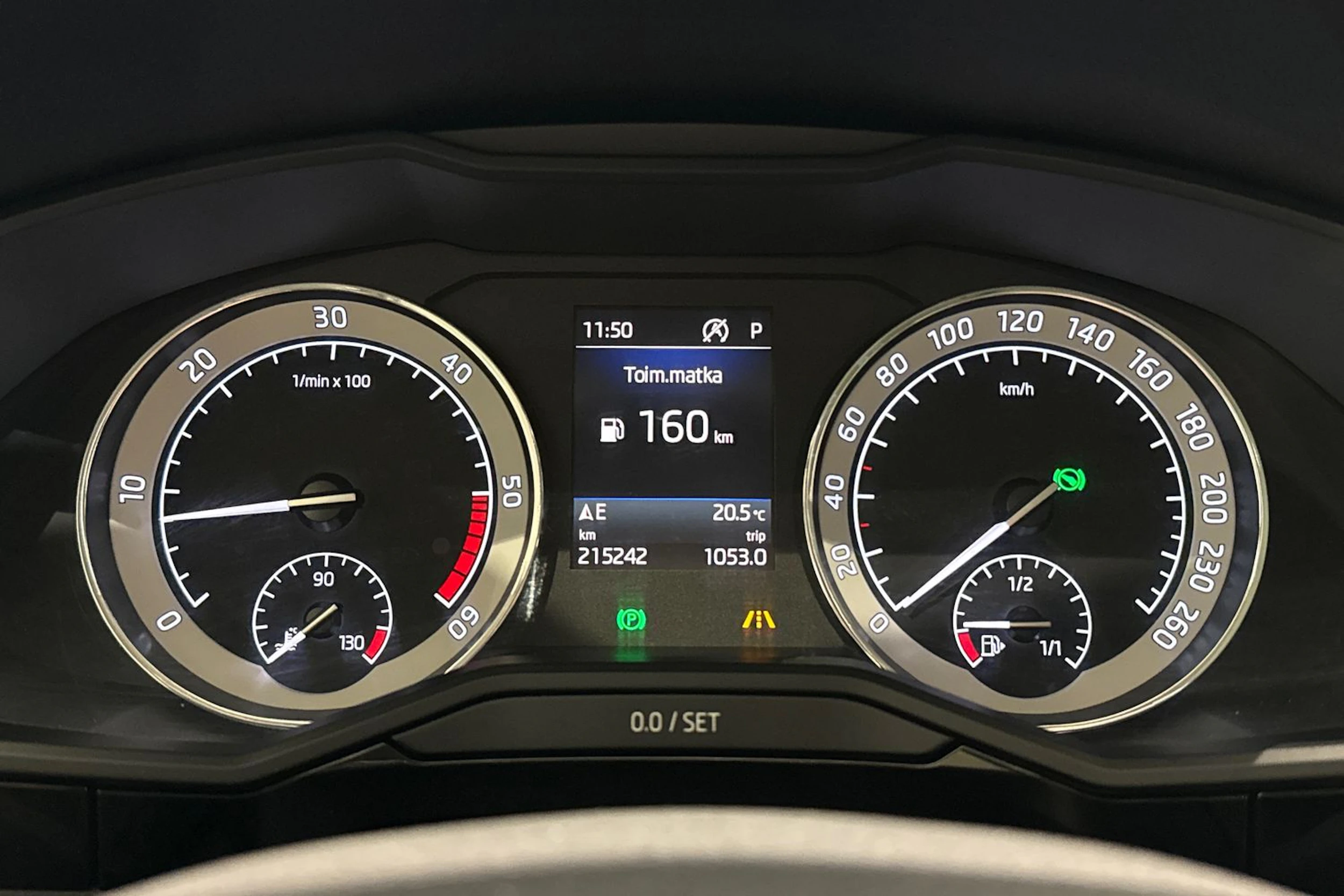 ruskea (beige) Skoda Superb 2019 kuva 25.