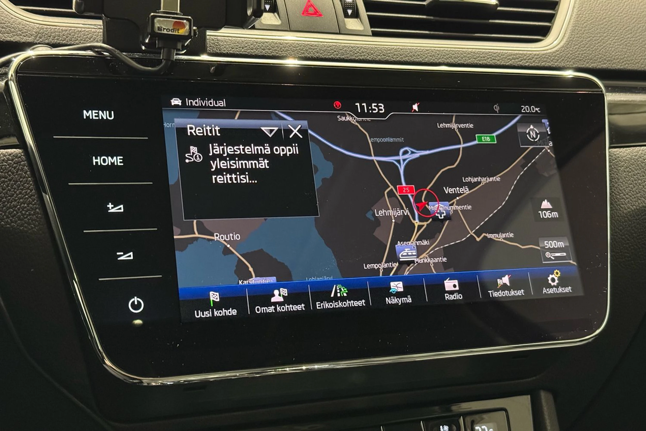 ruskea (beige) Skoda Superb 2019 kuva 32.