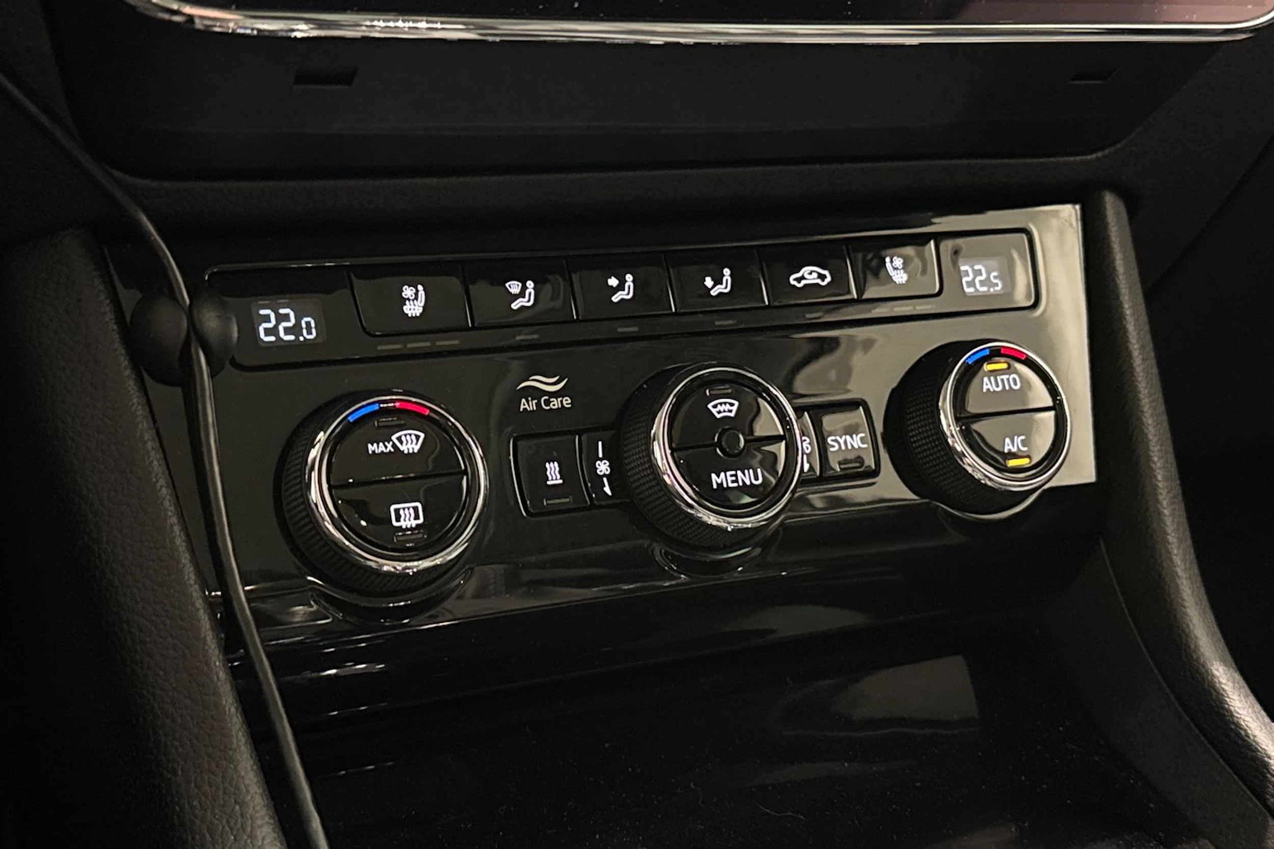 ruskea (beige) Skoda Superb 2019 kuva 33.