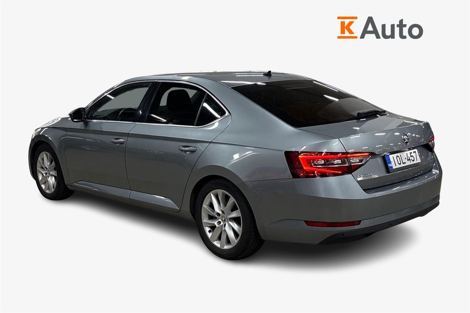 Skoda Superb 2019, kuva 2/28