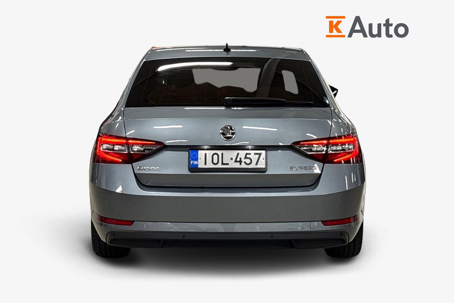 Skoda Superb 2019, kuva 3/28