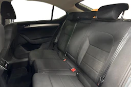 harmaa Skoda Superb 2019 kuva 8.