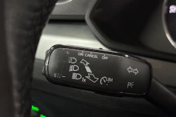 harmaa Skoda Superb 2019 kuva 23.