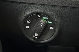 harmaa Skoda Superb 2019 kuva 24.