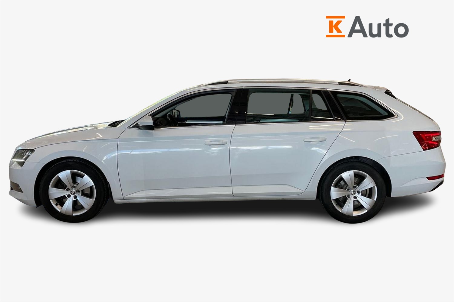 Skoda Superb 2019, kuva 5/30