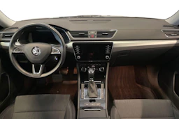 ruskea (beige) Skoda Superb 2019 kuva 9.