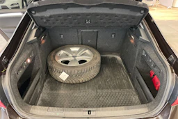ruskea (beige) Skoda Superb 2019 kuva 15.