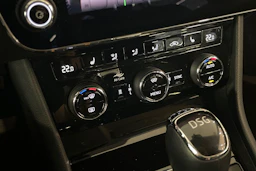 ruskea (beige) Skoda Superb 2019 kuva 19.