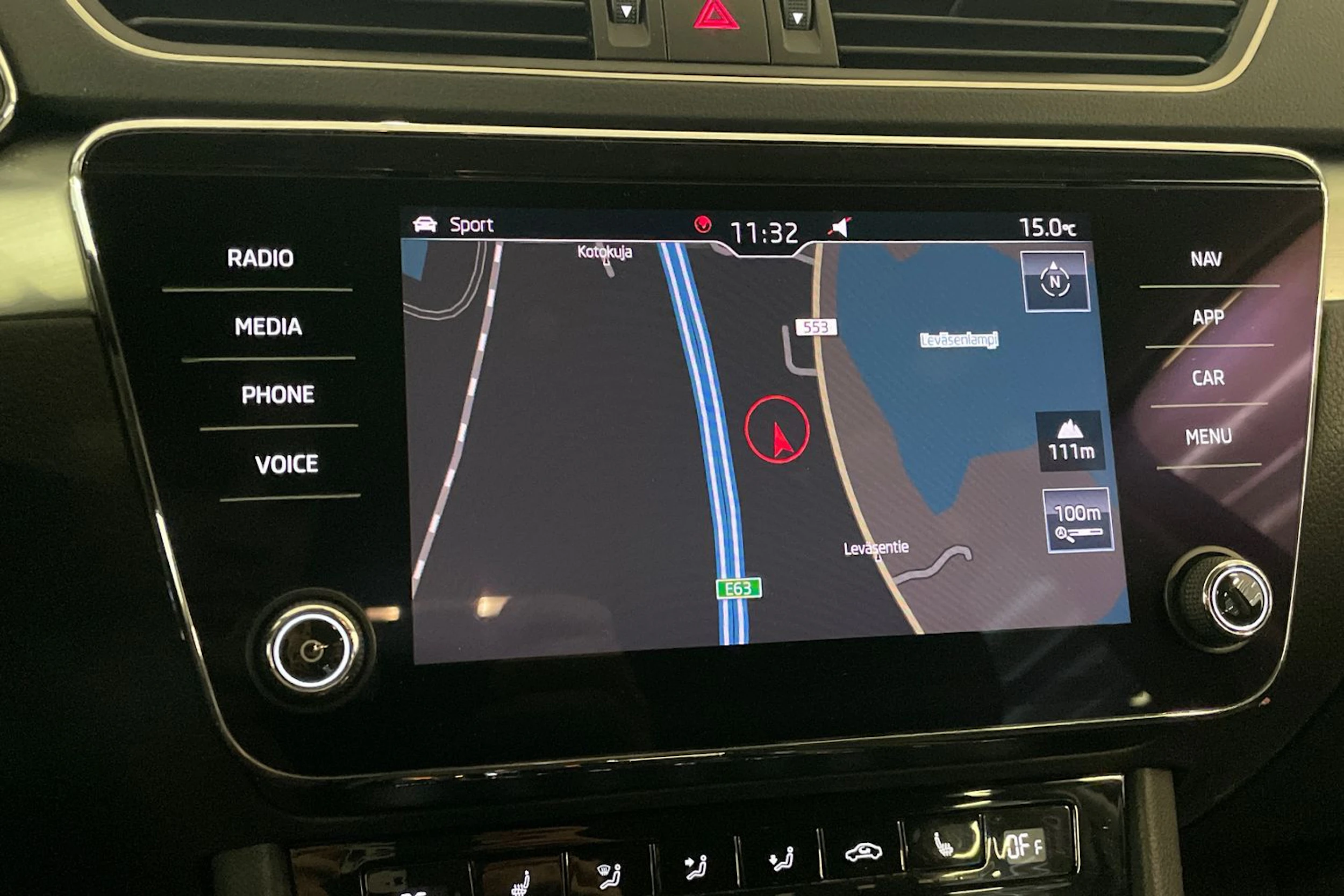 ruskea (beige) Skoda Superb 2019 kuva 20.