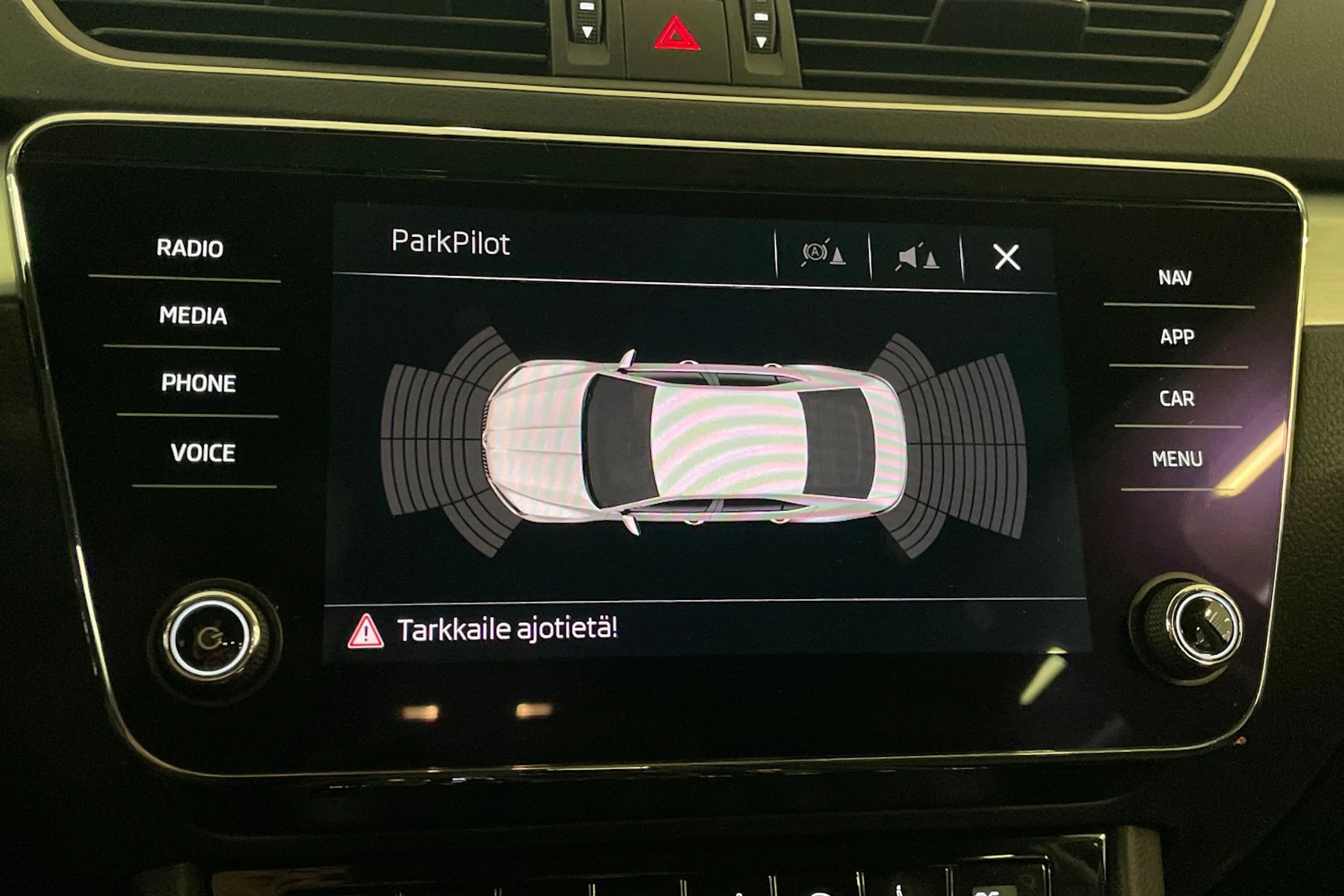 ruskea (beige) Skoda Superb 2019 kuva 23.