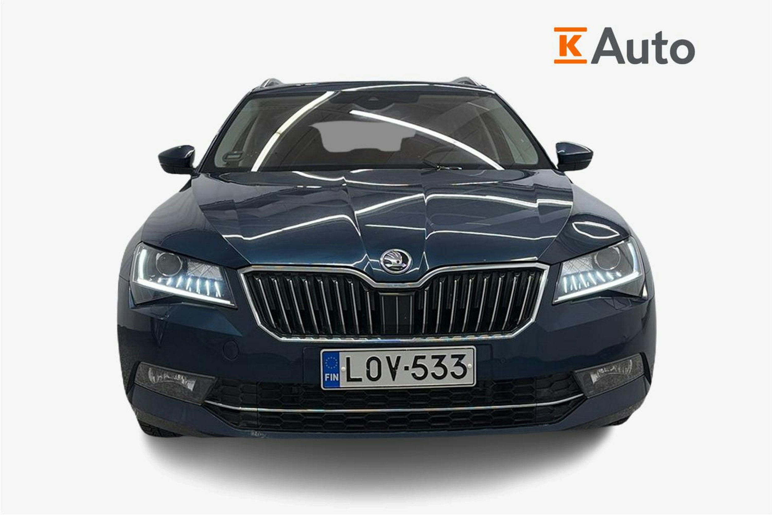 sininen Skoda Superb 2019 kuva 5.