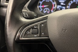 sininen Skoda Superb 2019 kuva 21.