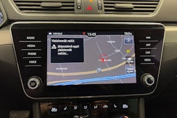 sininen Skoda Superb 2019 kuva 24.