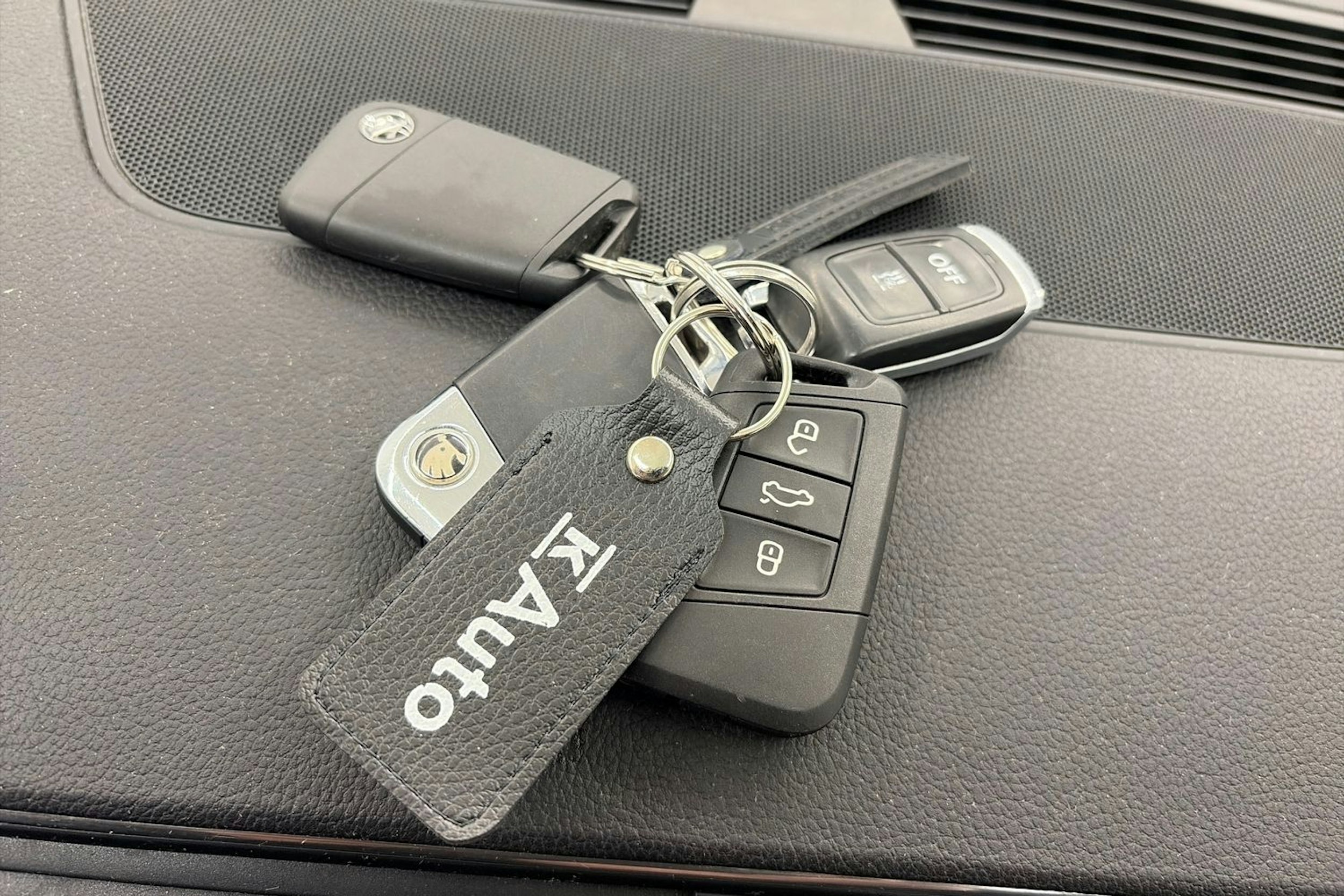 sininen Skoda Superb 2019 kuva 36.