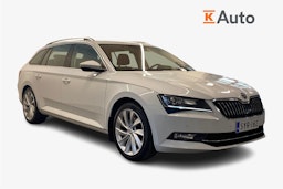 valkoinen Skoda Superb 2019 kuva 1.