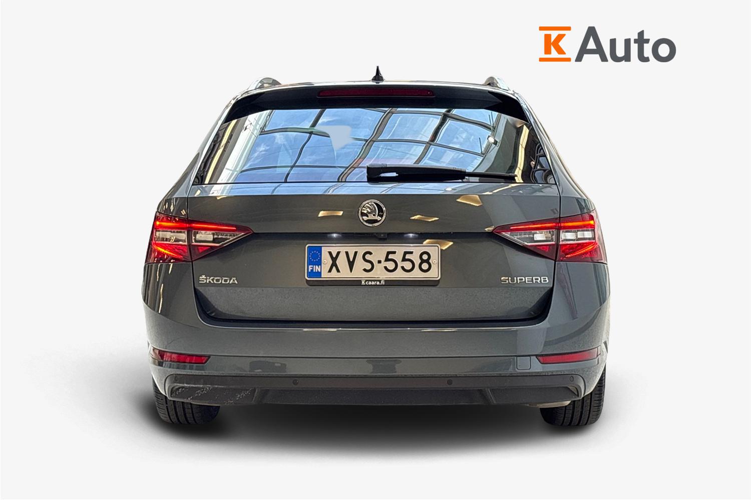 Skoda Superb 2019, photo 3/29