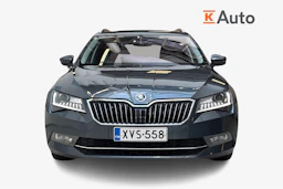 harmaa Skoda Superb 2019 kuva 4.