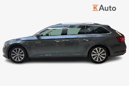 harmaa Skoda Superb 2019 kuva 5.