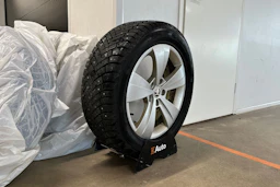 valkoinen Skoda Superb 2020 kuva 13.